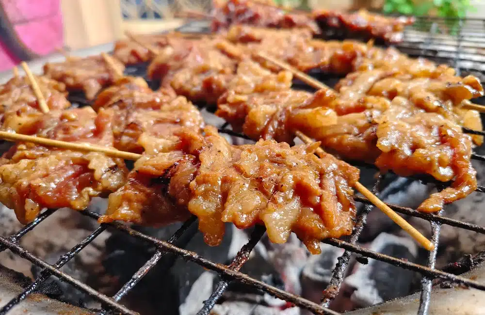 ของกินเล่นขายดีลงทุนน้อย : หมูปิ้งและไก่ย่าง